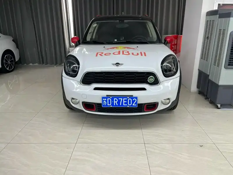 MINI Mini, 2013