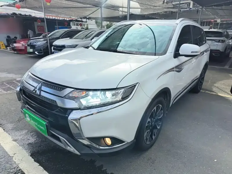 Mitsubishi Outlander, 2019