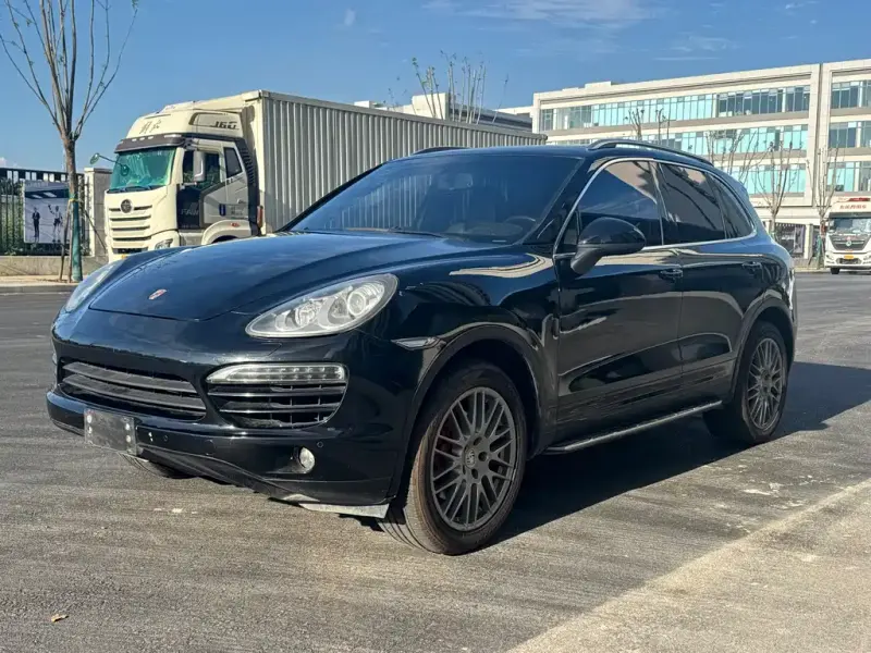Porsche Cayenne, 2010