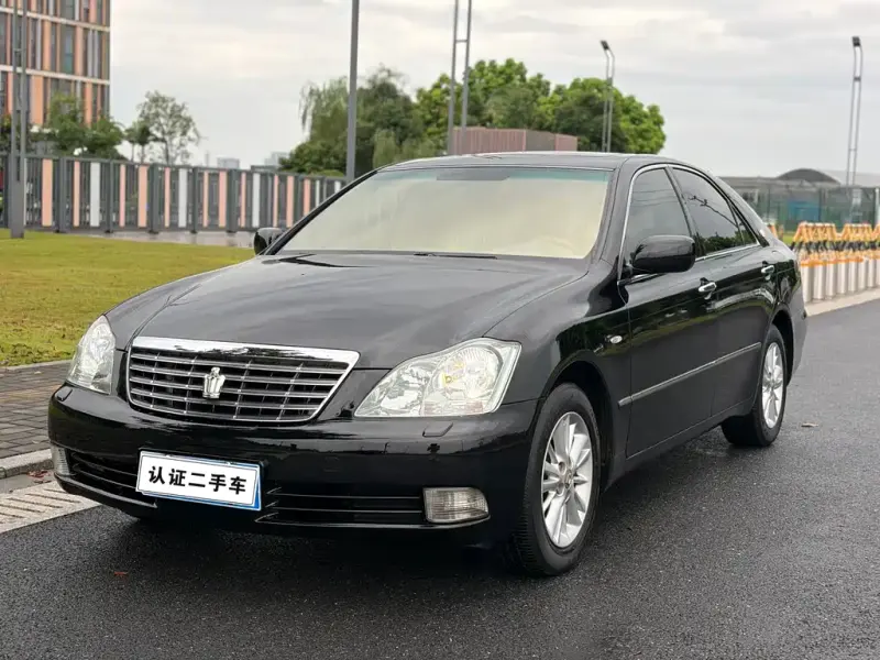 Toyota Crown, 2009