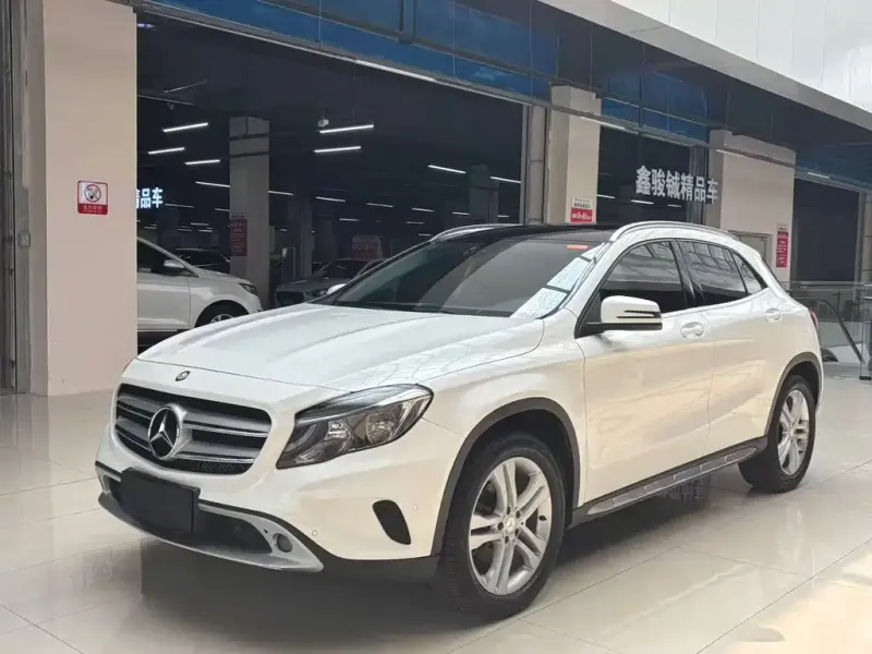 Mercedes-Benz GLA, 2017