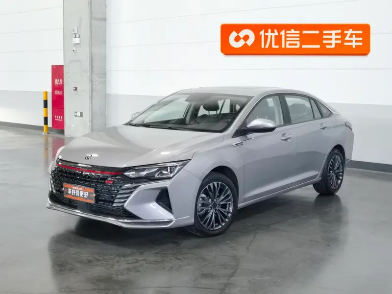 Dongfeng Fengshen Yixuan MAX, 2021
