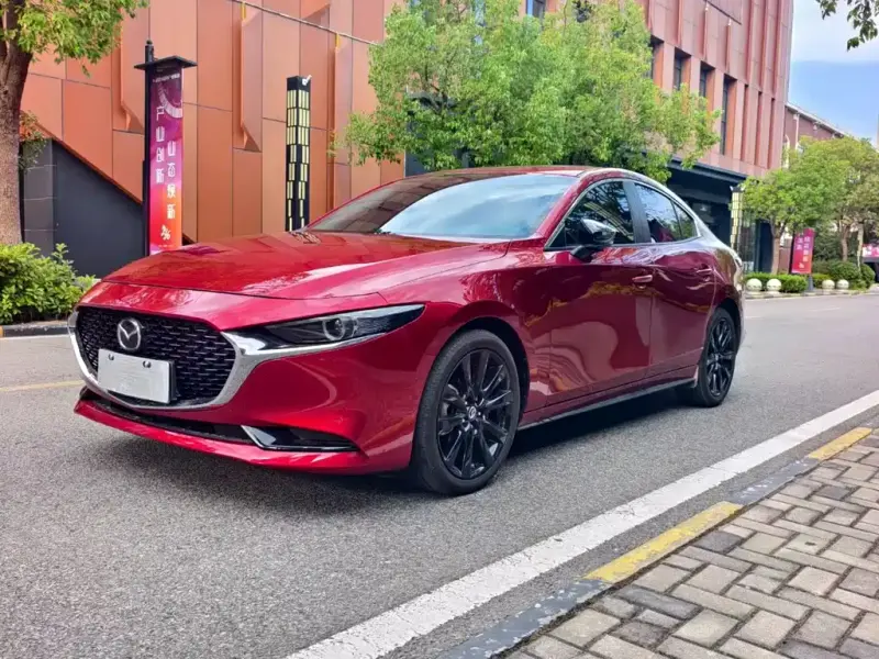 Mazda 3 Axela, 2026