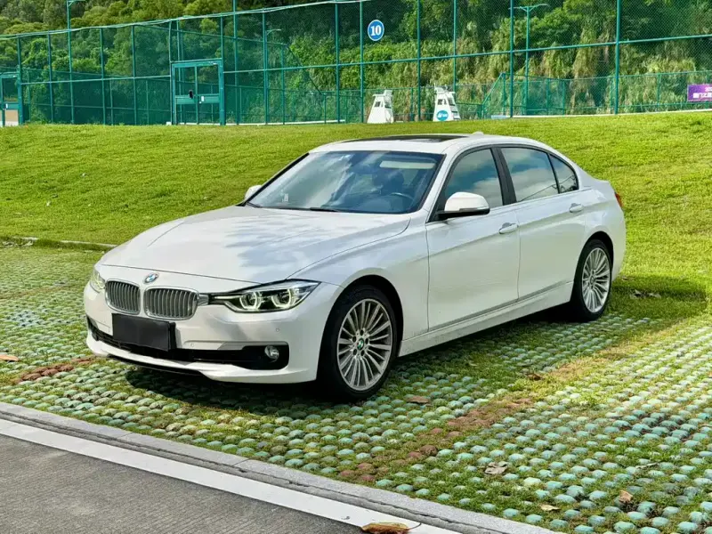 BMW 3 Series, 2018