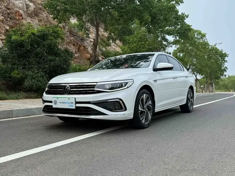 Volkswagen Bora, 2025