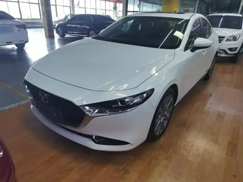 Mazda 3 Axela, 2024
