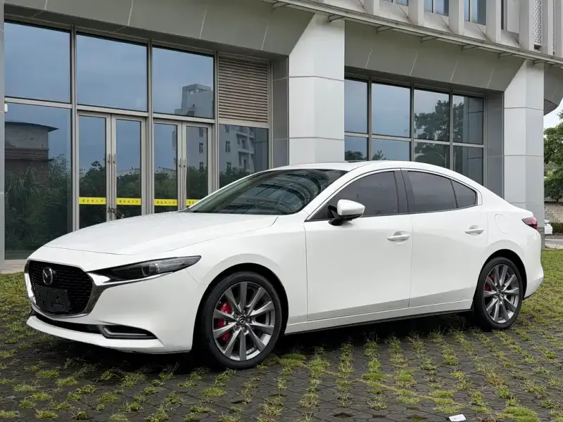 Mazda 3 Axela, 2023