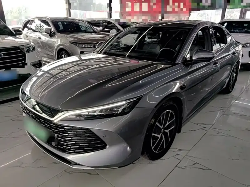 BYD Qin L, 2025