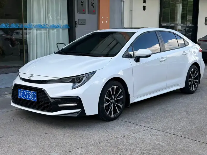 Toyota Levin Toyota Levin 2022 185T CVT Sport Edition, 2022 — фото 1