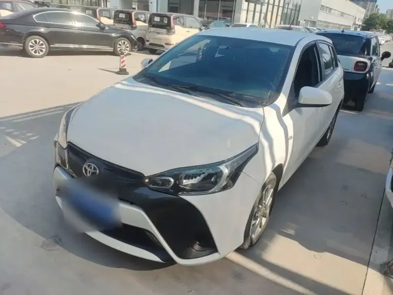 Toyota Yaris L, 2023