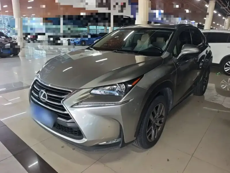 Lexus NX, 2016