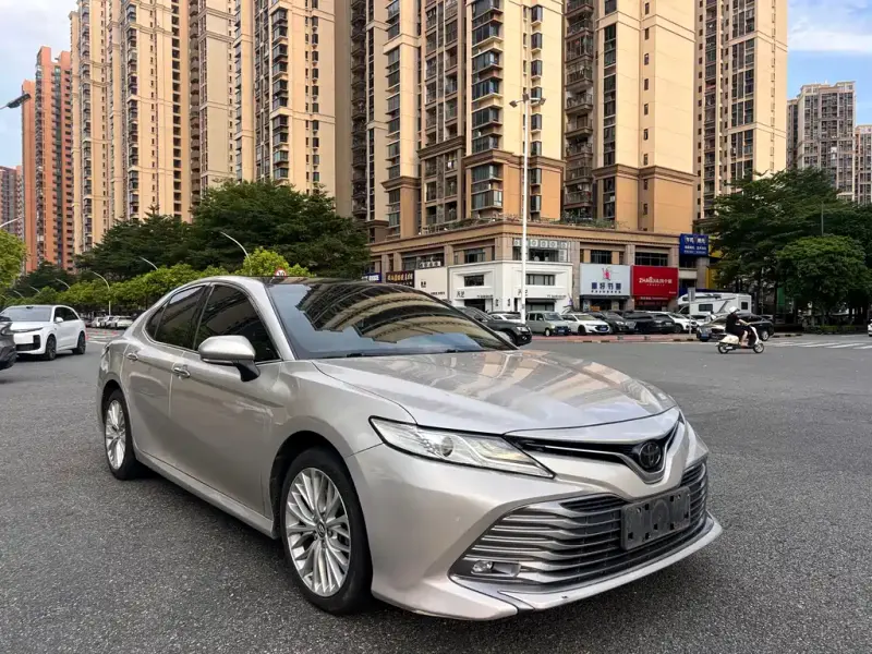 Toyota Camry Toyota Camry 2019 2.5G Luxury Edition China V, 2020 — фото 1