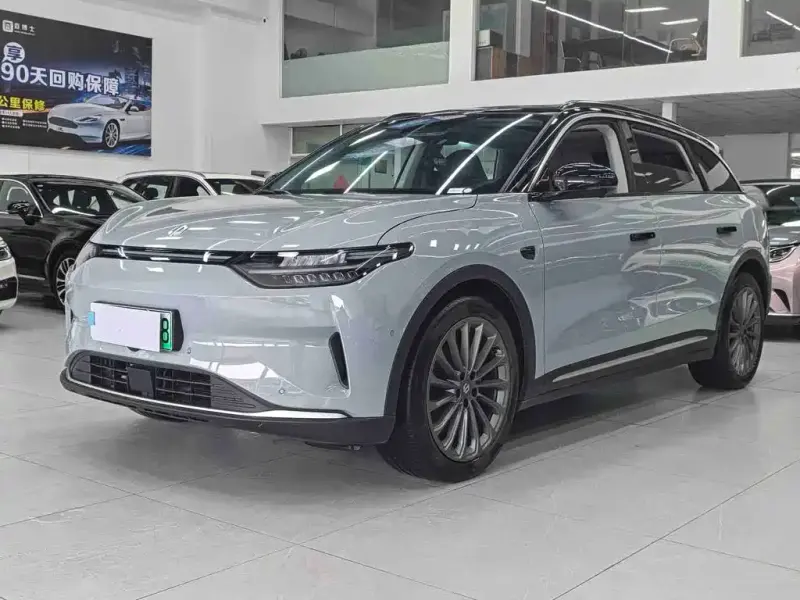 Leapmotor C11 C11 2024 версия электро 580 лидар версия, 2024 — фото 1