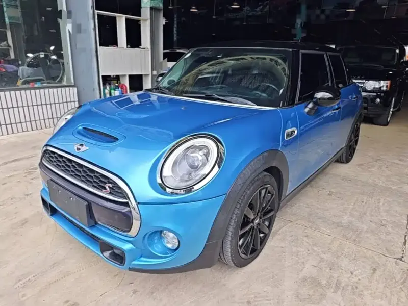 MINI Mini, 2015