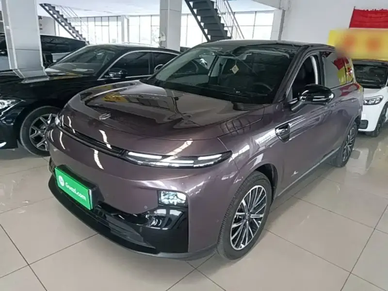 Leapmotor B10, 2025