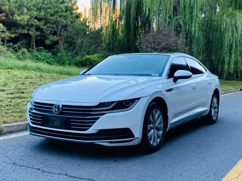 Volkswagen CC Volkswagen CC 2019 330TSI Splendid Beauty Edition China V, 2019 — фото 1