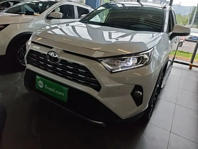 Toyota RAV4, 2021