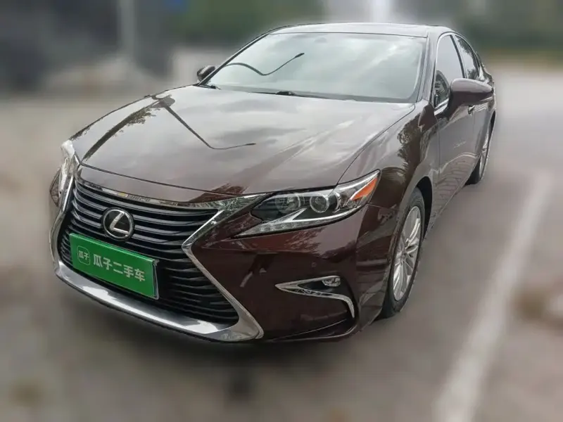 Lexus ES, 2018