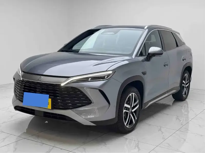 BYD L DM-i, 2026