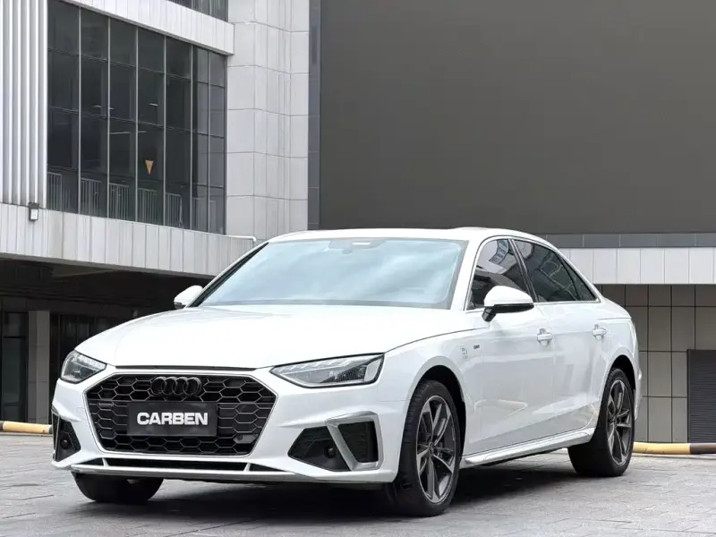 Audi A4L, 2021