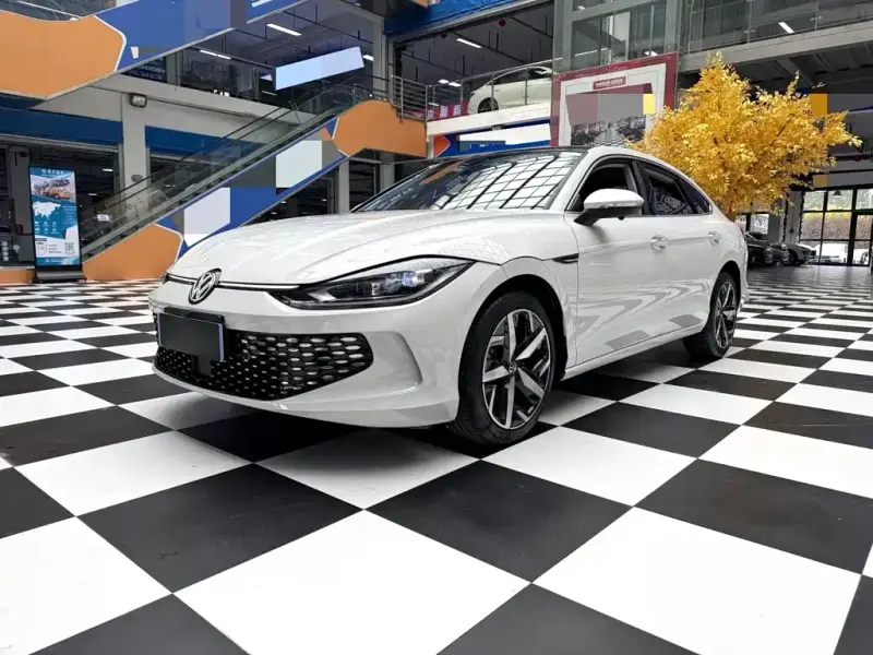 Volkswagen Lamando, 2023