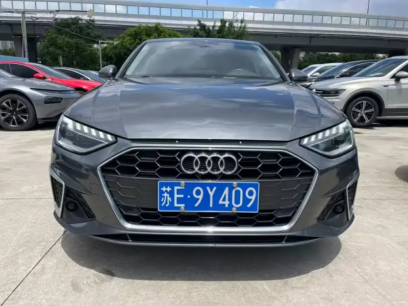 Audi A4L, 2021
