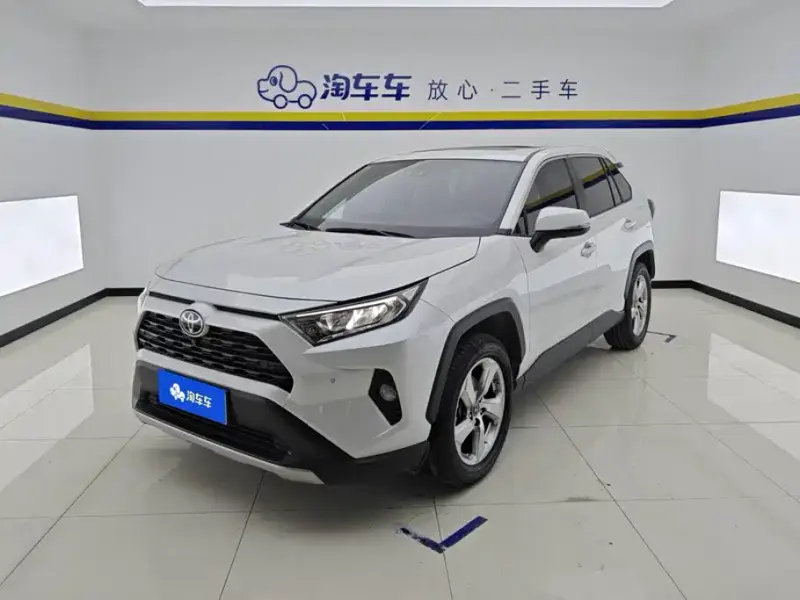 Toyota RAV4, 2023