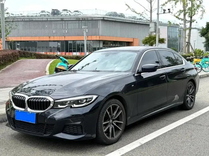 BMW 3 Series, 2021