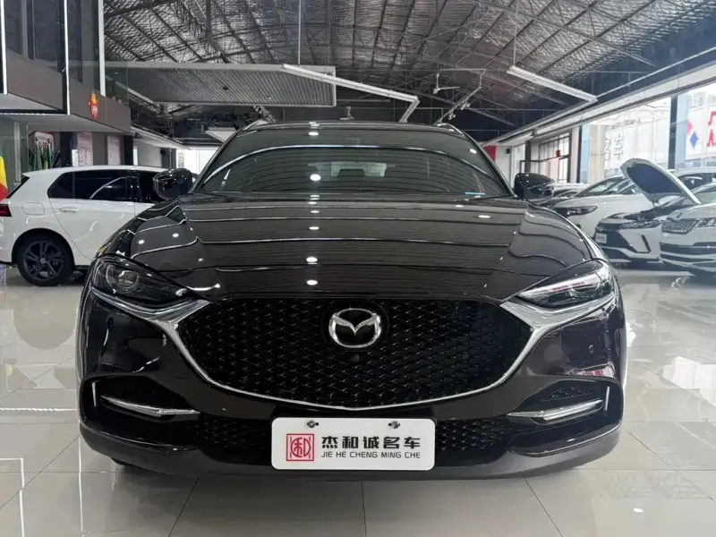 Mazda CX-4, 2023