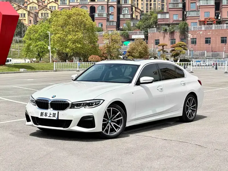 BMW 3 Series, 2021