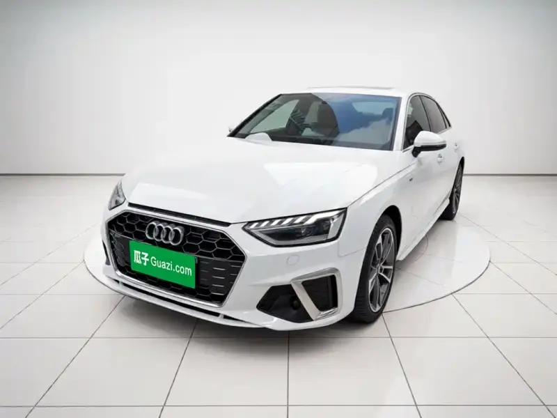 Audi A4L, 2021