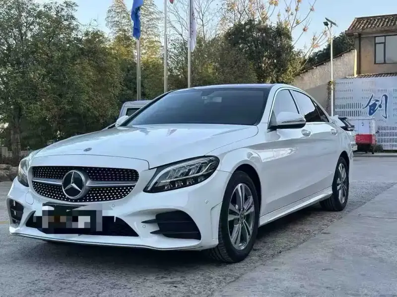 Mercedes-Benz C-Class, 2020