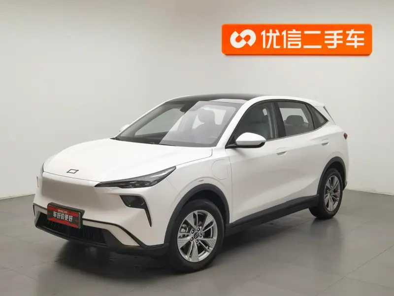 Besturn Yueyi 03 445km версия, 2025 — фото 1