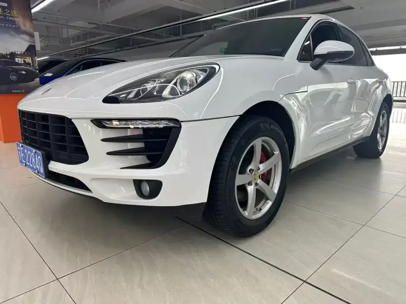 Porsche Macan, 2018