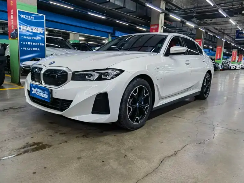 BMW i3, 2024