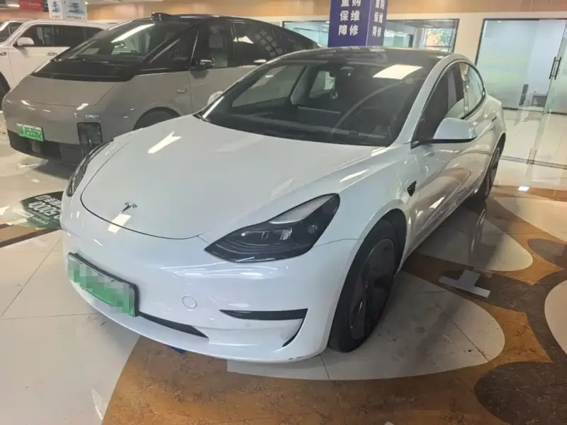 Tesla Model 3, 2023