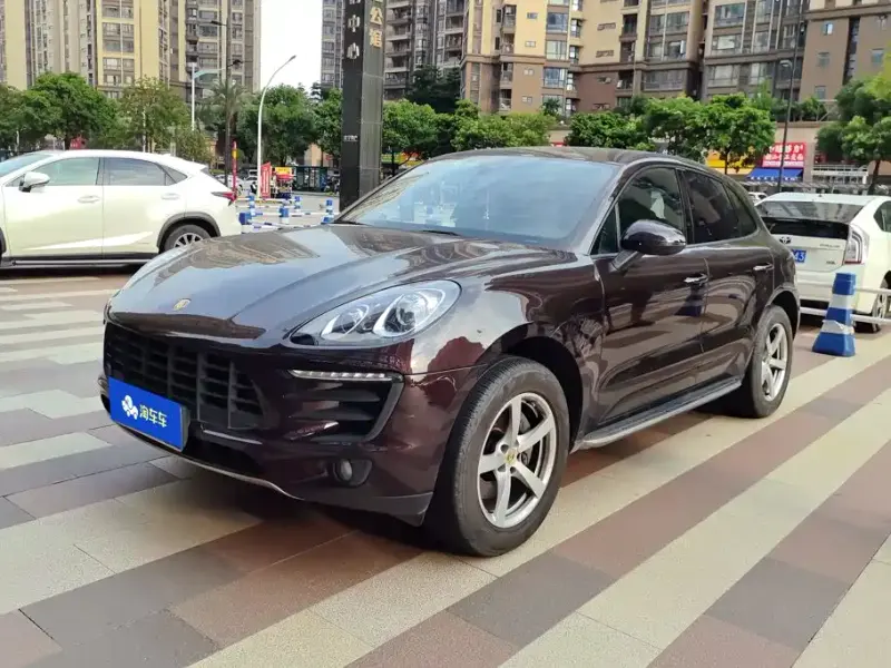 Porsche Macan, 2018