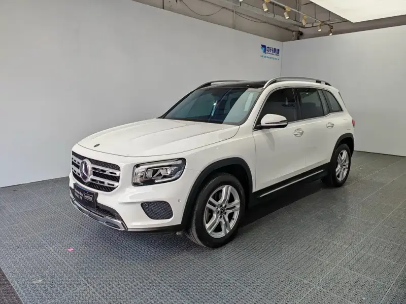 Mercedes-Benz GLB, 2023
