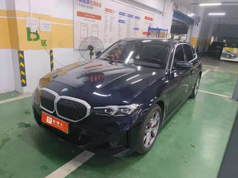 BMW i3, 2025