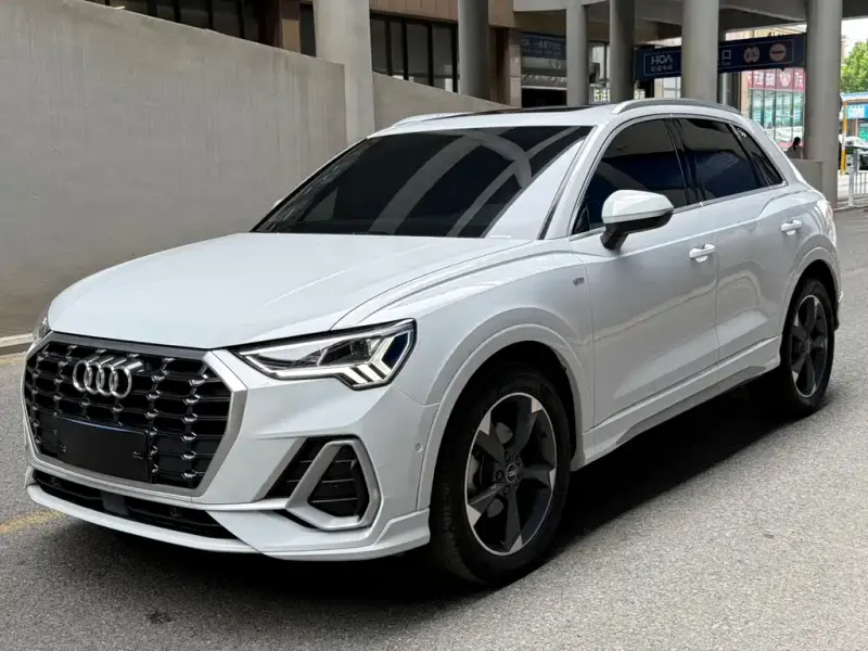Audi Q3, 2023