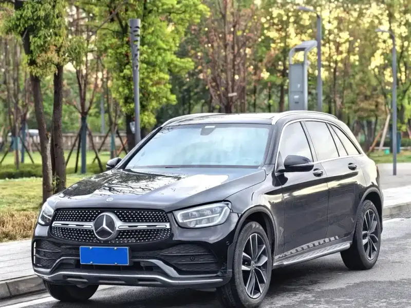 Mercedes-Benz GLC Mercedes-Benz GLC 2021 GLC 260 L 4MATIC Luxury Type, 2021 — фото 1