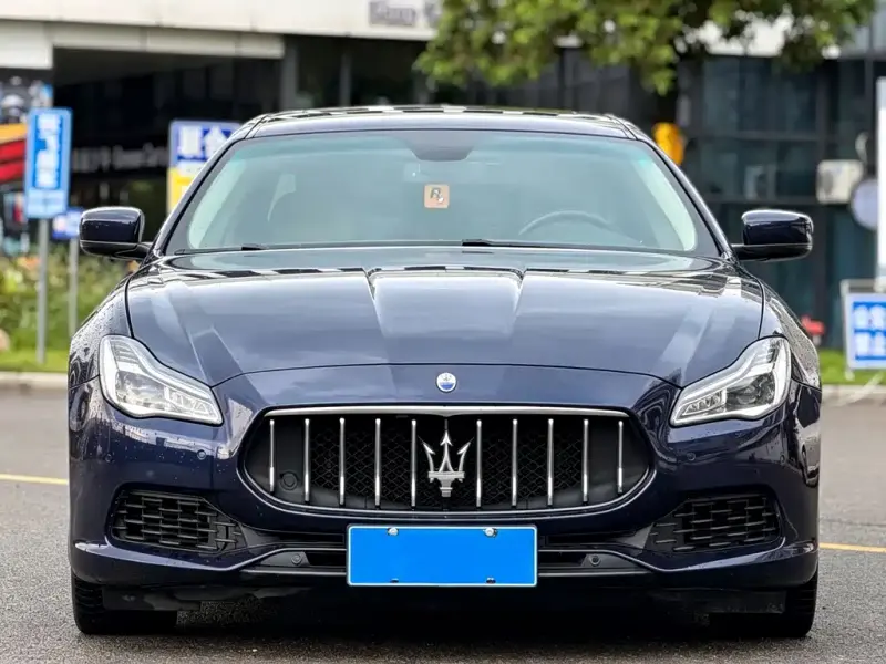Maserati Quattroporte, 2015