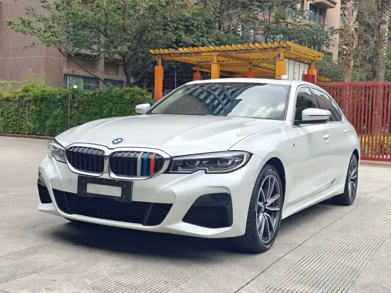 BMW 3 Series, 2022