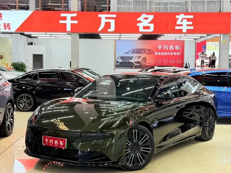 Lynk & Co 10, 2025