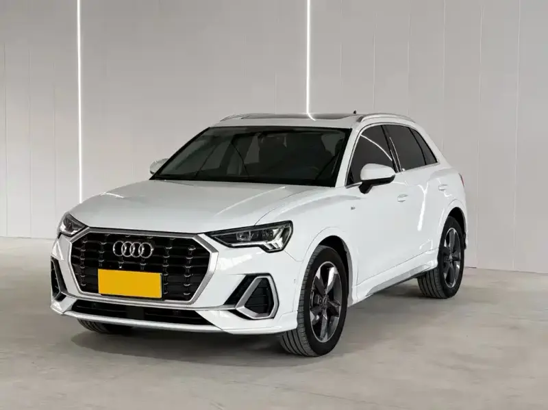 Audi Q3 Audi Q3 2023 35 TFSI Fashion Dynamic Type (1.4T), 2023 — фото 1