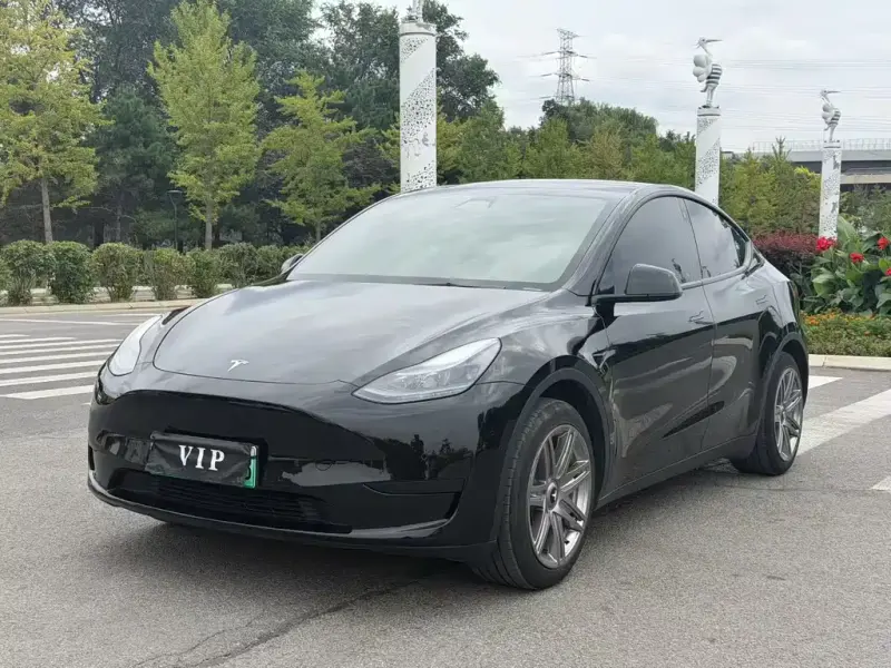Tesla Model Y Tesla Model Y 2022 Facelift RWD Drive Dynamic Edition, 2023 — фото 1