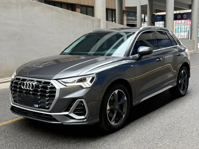 Audi Q3, 2022