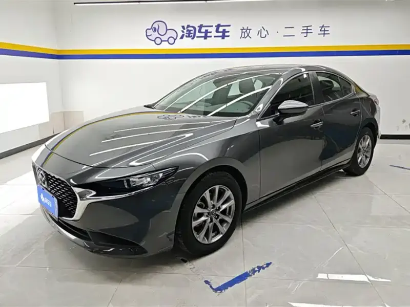 Mazda 3 Axela, 2021