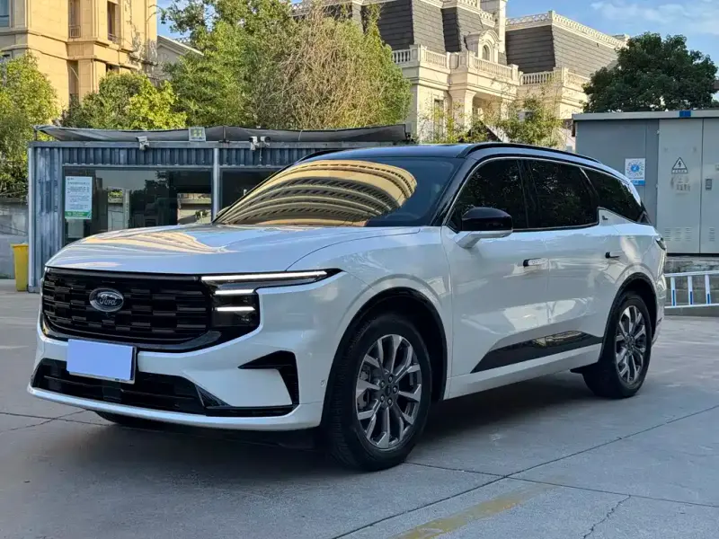 Ford Edge, 2023