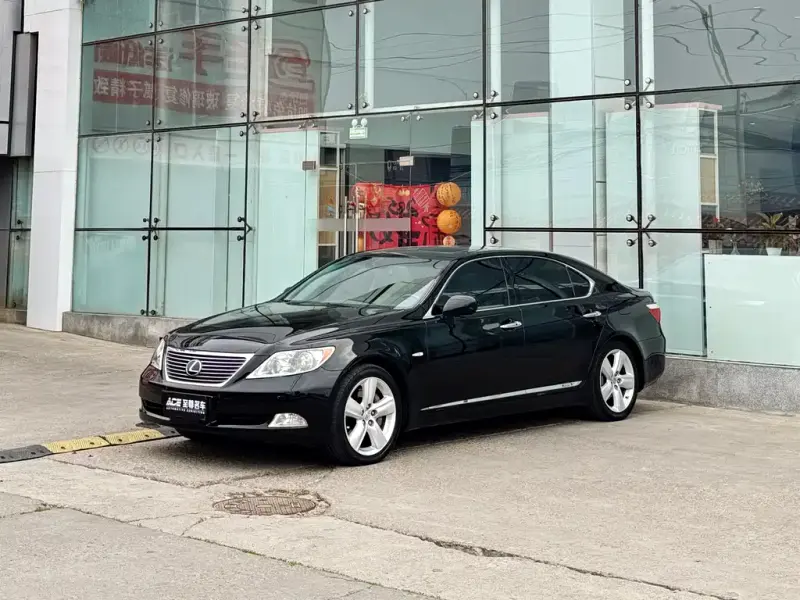 Lexus LS, 2009